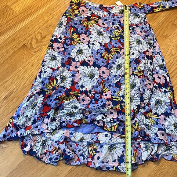 Maeve by anthropologie Sybil floral wrap skirt size large - Picture 4 of 6